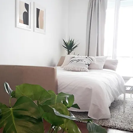 Apartment Paris-buttes Chaumont *